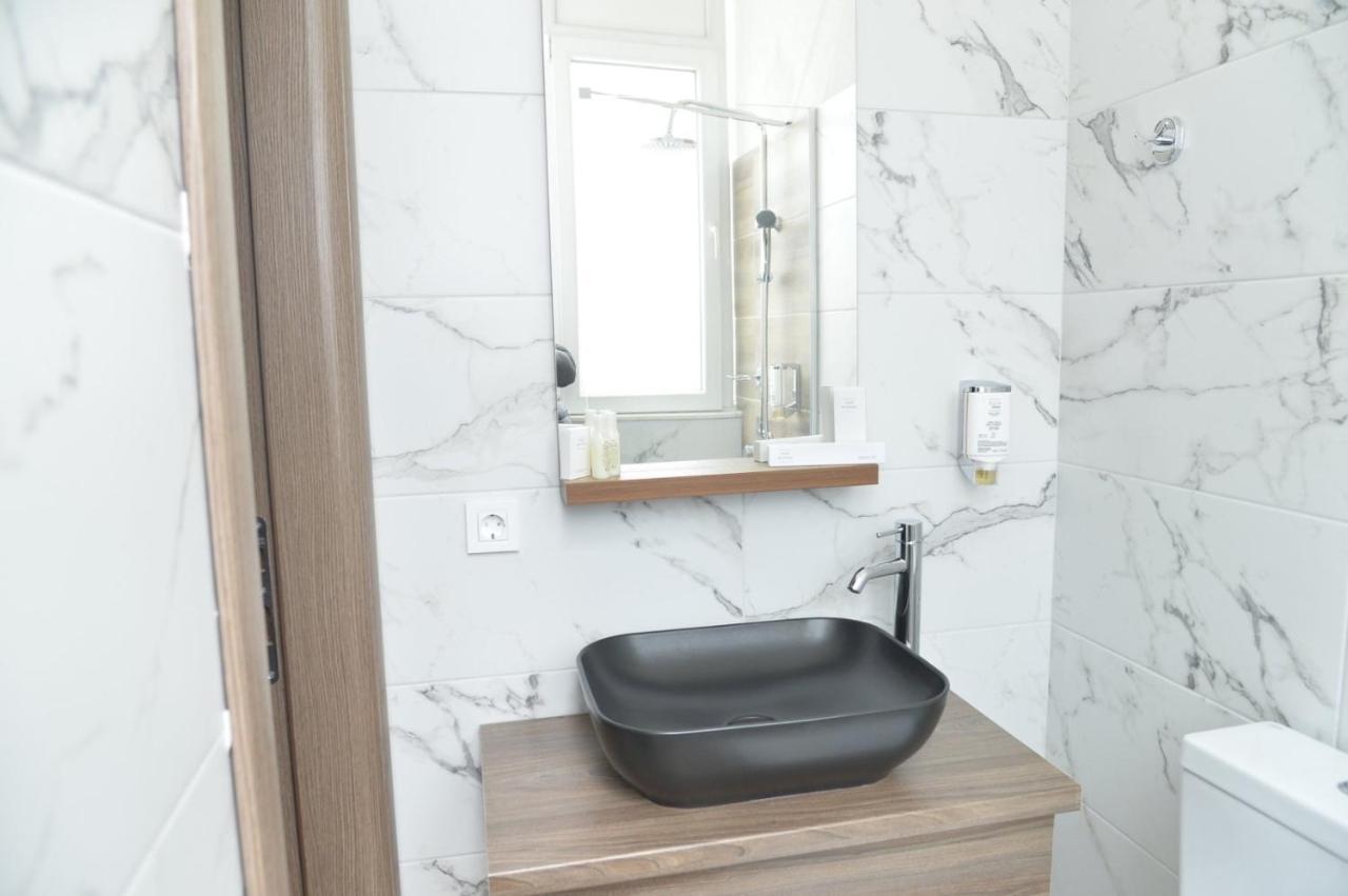 Harmony Hotel Kumanovo Bagian luar foto