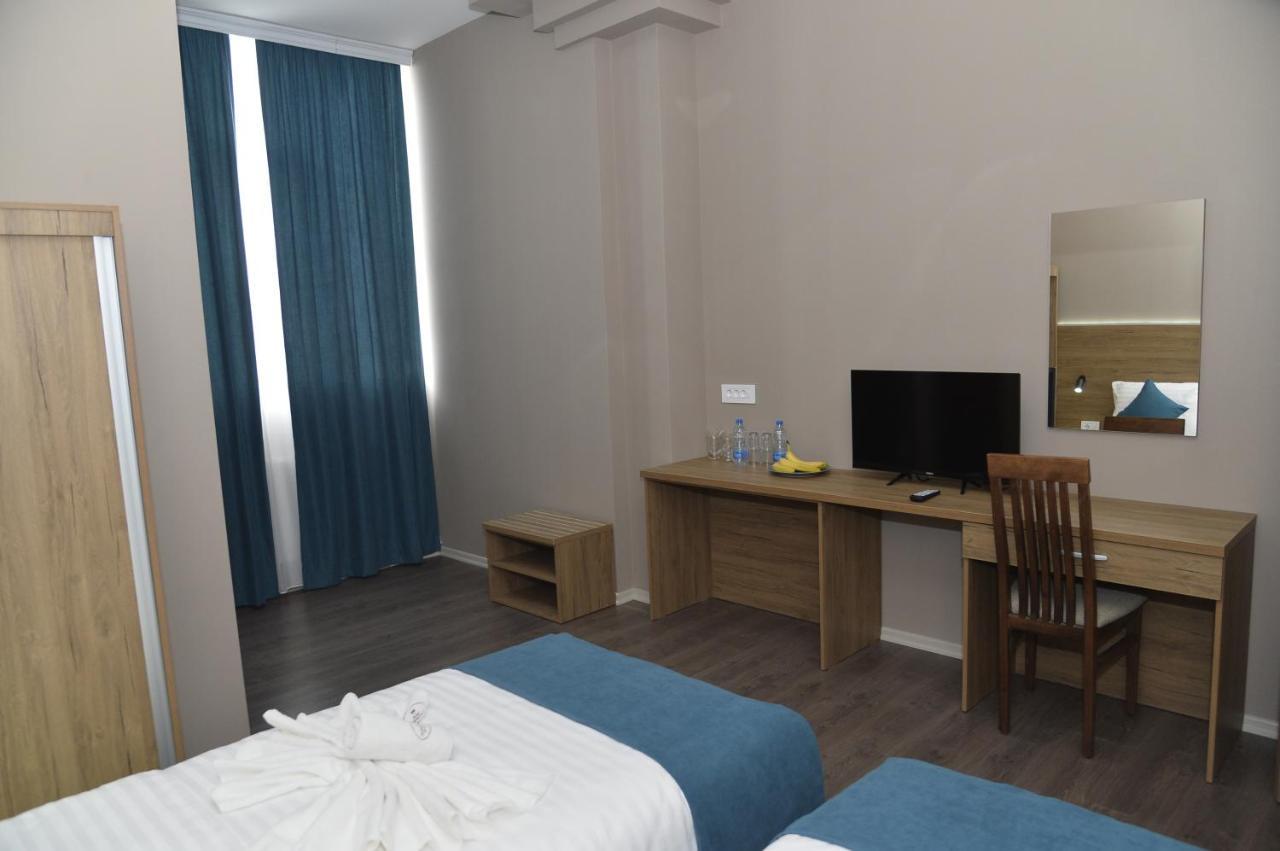 Harmony Hotel Kumanovo Bagian luar foto