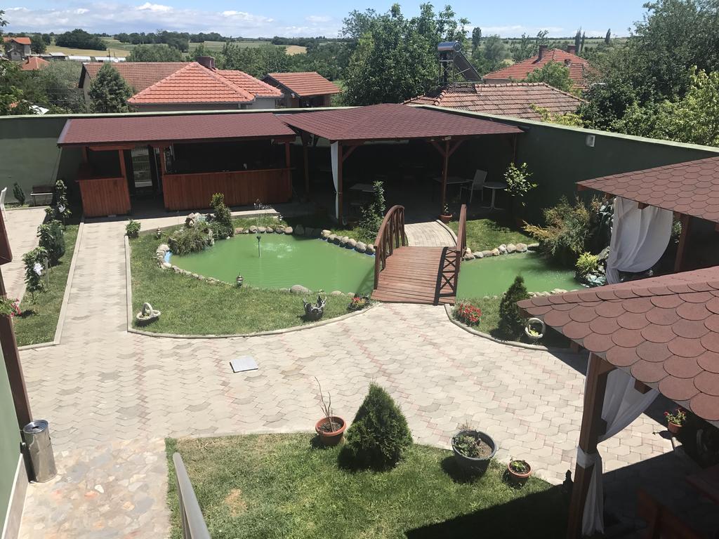 Harmony Hotel Kumanovo Bagian luar foto