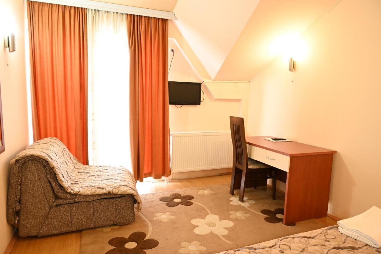 Harmony Hotel Kumanovo Bagian luar foto