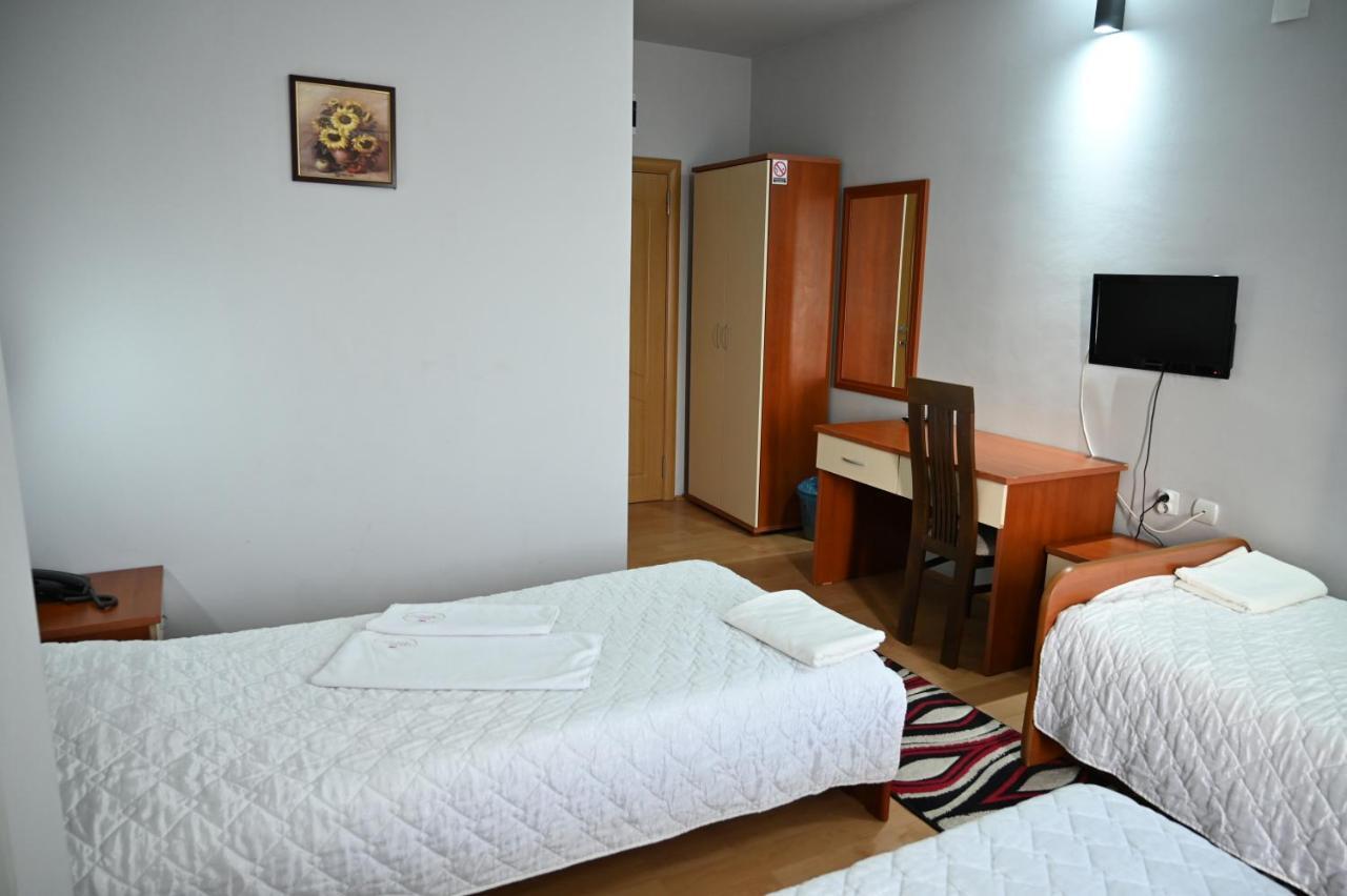 Harmony Hotel Kumanovo Bagian luar foto